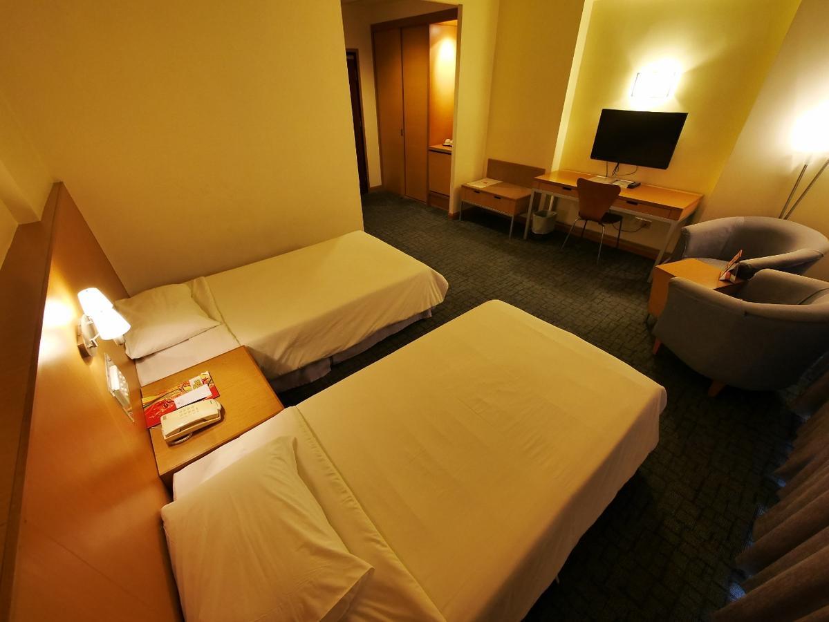 Premier Hotel Sibu Exterior photo