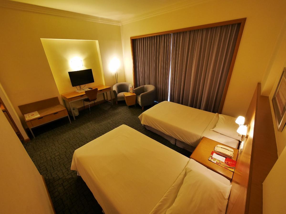 Premier Hotel Sibu Exterior photo
